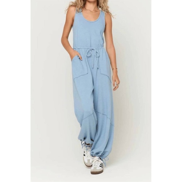 NEW PROJECT SOCIAL T Journey Tie Front Jumpsuit Blue Sky Size Medium - Picture 1 of 3